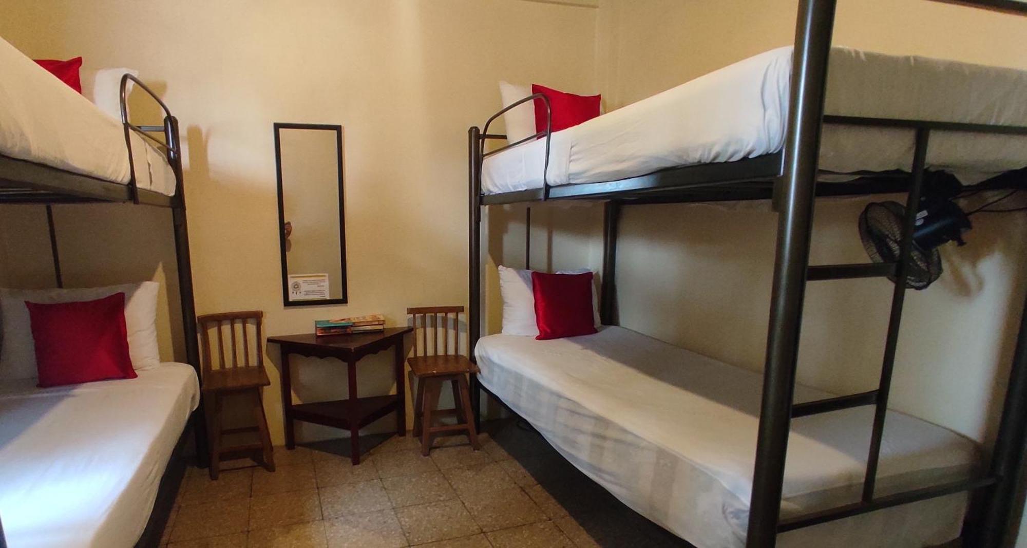 Hostel Dreamkapture Close To The Airport And Bus Terminal Guayaquil