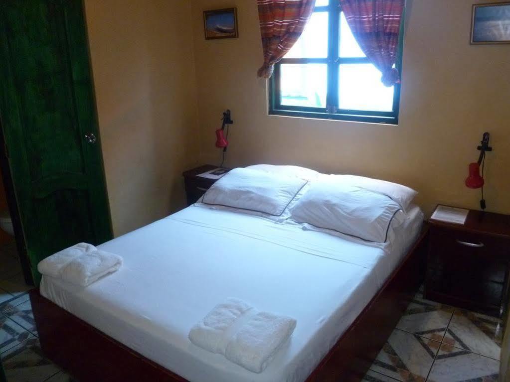 Dreamkapture Close To The Airport And Bus Terminal Hostel *